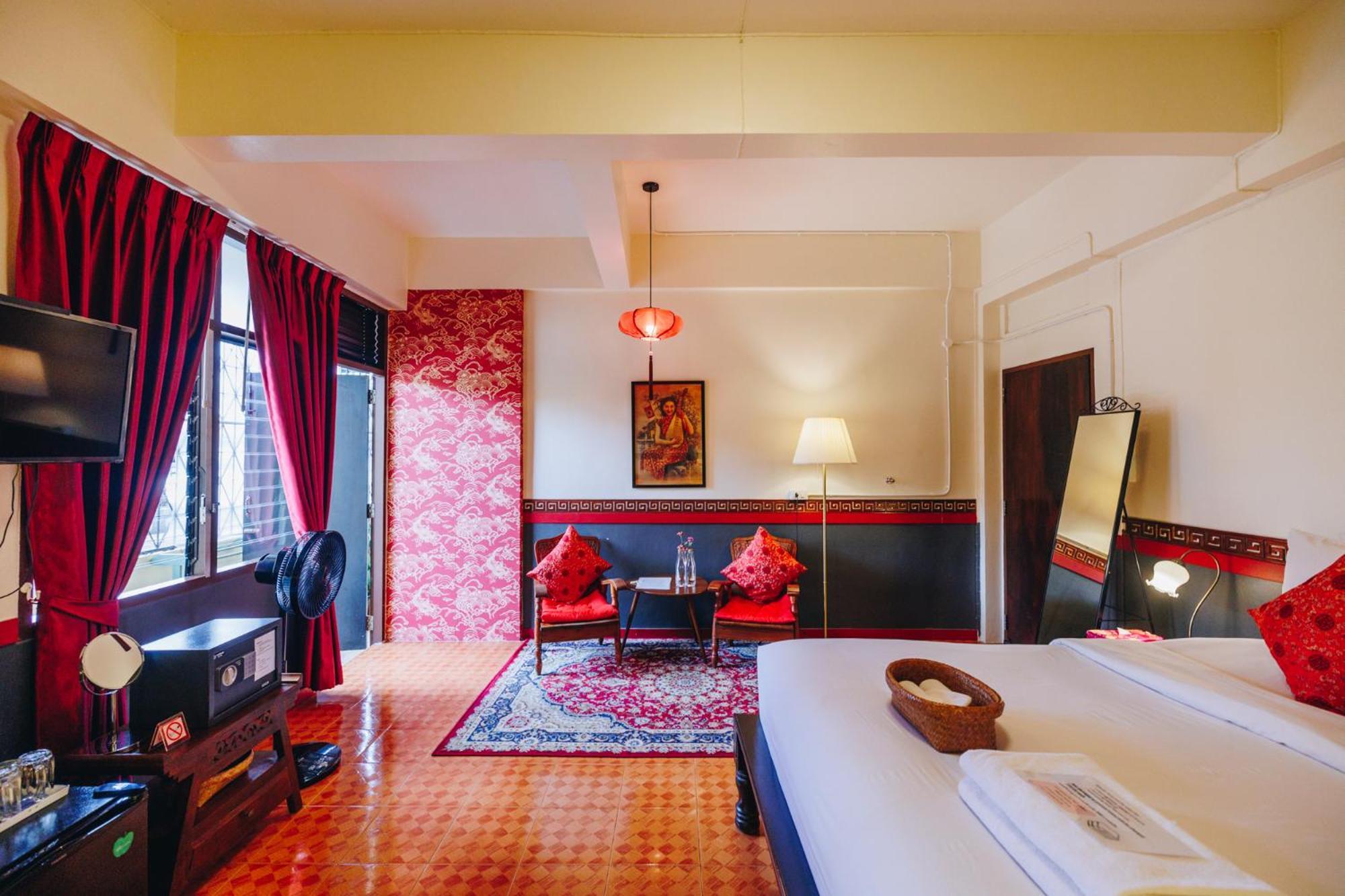 Hotel Sleeper House Trang Exterior foto