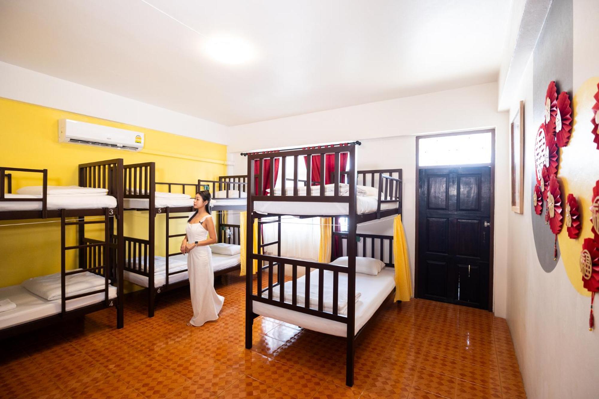 Hotel Sleeper House Trang Exterior foto