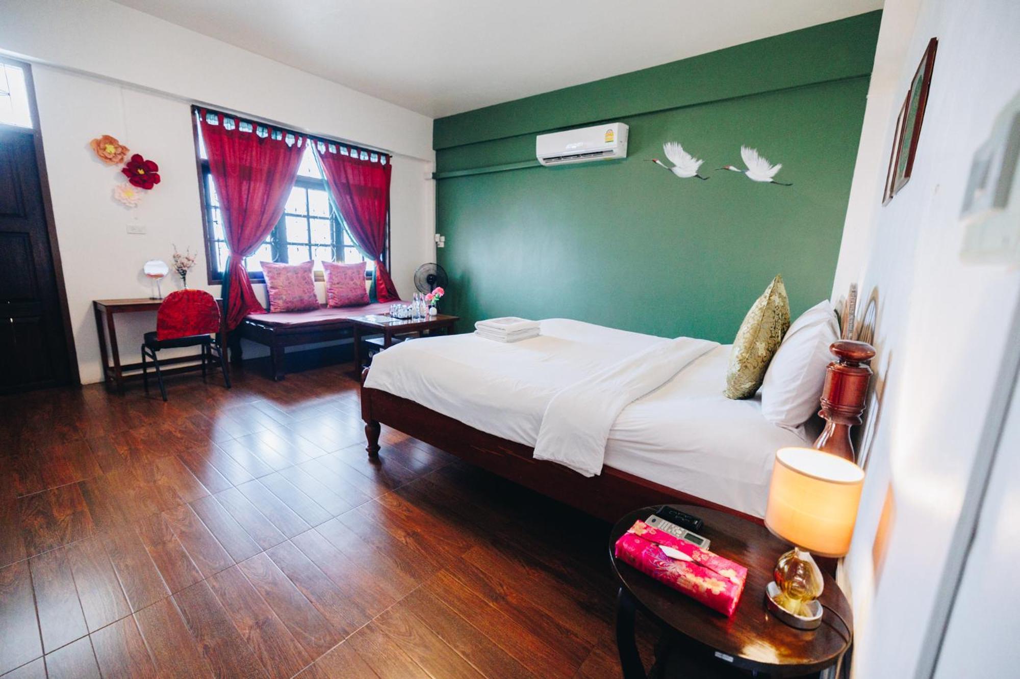Hotel Sleeper House Trang Exterior foto
